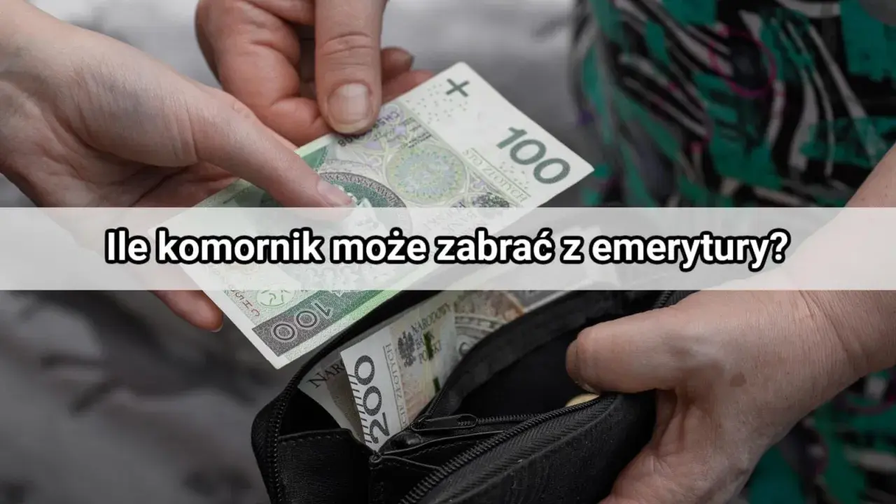 Dwie dłonie przekładają banknoty 100 zł do portmonetki. Pytanie brzmi: ile komornik może zabrać z emerytury?