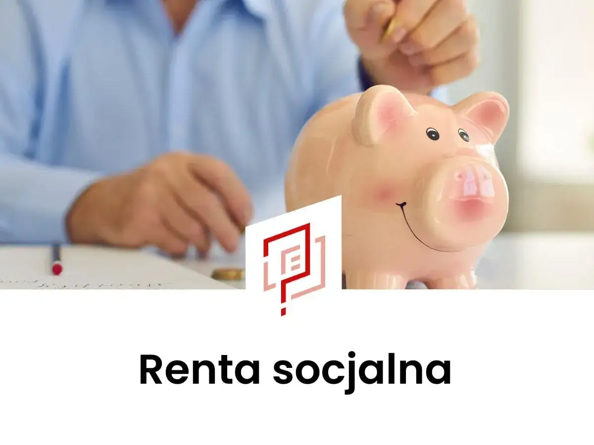Ręka wrzuca monetę do świnki-skarbonki. Obrazek symbolizuje oszczędzanie na przyszłość, np. na rentę socjalną.
